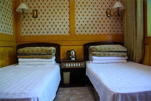 Introduction to No.1 Business Hotel